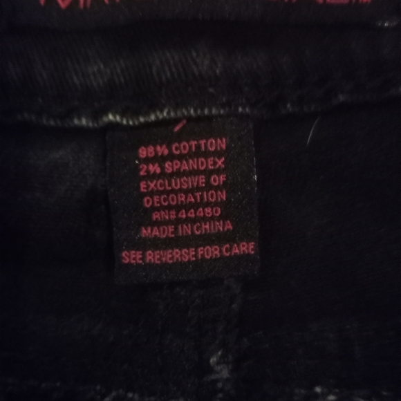 Material Girl Black Sequined Jeans - Picture 6 of 6